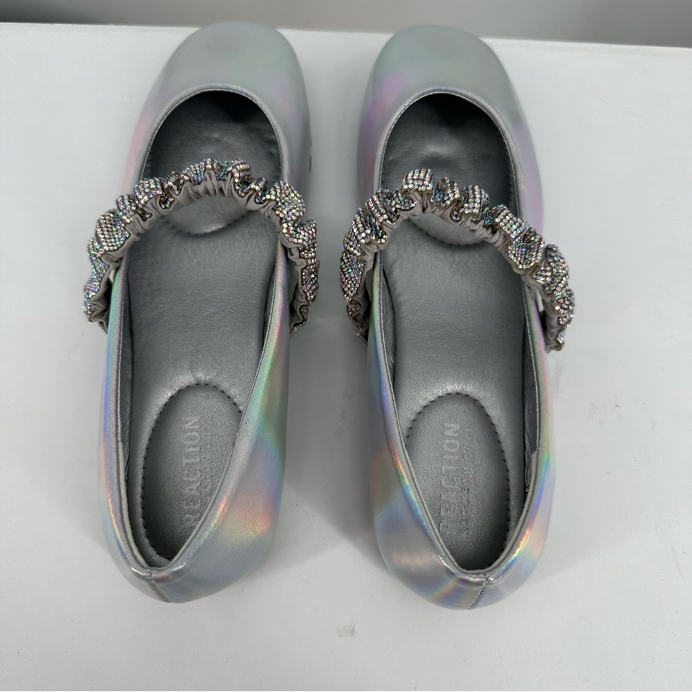 Kenneth Cole Reaction Elina Jewel Ballet Flats Silver size 8.5 Holographic - Picture 9 of 11